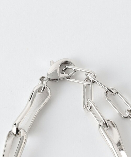 BEAUTY&YOUTH UNITED ARROWS(ビューティーアンドユースユナイテッドアローズ)の「メタル フレーム ネックレス(ネックレス・レディース・シルバー・FREE)」の5枚目の写真