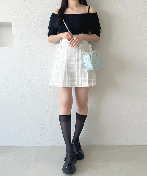 apres jour(アプレジュール)の「レースオフショルニットプルオーバー【ZOZOTOWN限定アイテム】(ニット/セーター・レディース・ラベンダー/オフホワイト/ブラック・X-LARGE/フリー)」の17枚目の写真