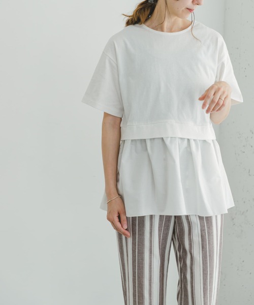 ITEMS URBANRESEARCH(アイテムズ アーバンリサーチ)の「ドッキングTシャツ(Tシャツ/カットソー・レディース・オフホワイト/ブラック/キャメル・FREE)」の4枚目の写真