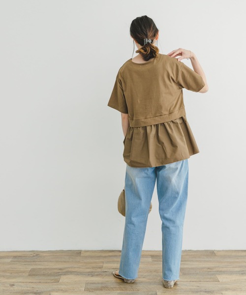 ITEMS URBANRESEARCH(アイテムズ アーバンリサーチ)の「ドッキングTシャツ(Tシャツ/カットソー・レディース・オフホワイト/ブラック/キャメル・FREE)」の22枚目の写真