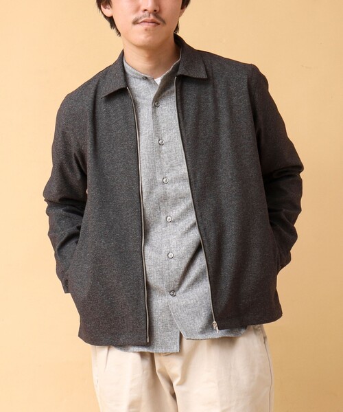 NOLLEY’S(ノーリーズ)の「《吸水速乾》SMART TECH ストレッチ ジップシャツジャケット 24AW(ブルゾン・メンズ・ベージュ/ネイビー/グレー・L/M/S)」の1枚目の写真
