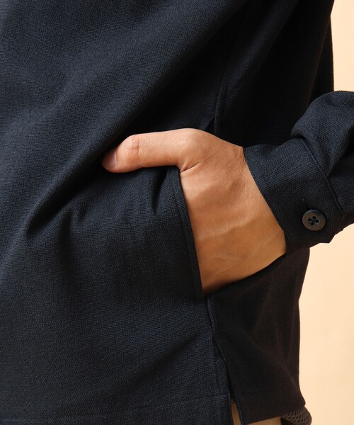 NOLLEY’S(ノーリーズ)の「《吸水速乾》SMART TECH ストレッチ ジップシャツジャケット 24AW(ブルゾン・メンズ・ベージュ/ネイビー/グレー・L/M/S)」の4枚目の写真