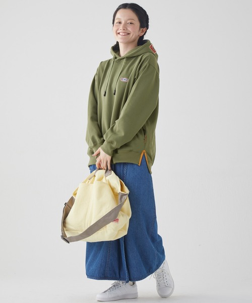 KRIFF MAYER Lady's Collection(クリフメイヤーレディースコレクション)の「裏起毛ゆるパーカー(フードロゴ)(パーカー・レディース・ピンク/カラフル/チャコール/オレンジ/ネイビー/ナチュラル/グレー/カーキ・MEDIUM/LARGE)」の22枚目の写真