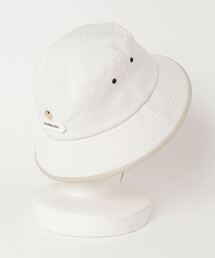 gogo24様未使用に近い マークアンドロナ バケットハット 24年製 ホワイト gogo24様未使用に近い マークアンドロナ バケットハット 24年製 ホワイト