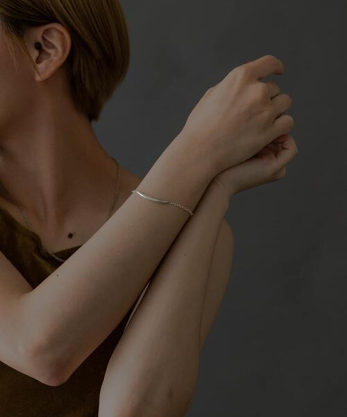 SMELLY（スメリー）の「SMELLY so’　bar combination bracelet（ブレスレット・レディース・シルバー・-）」の5枚目の写真