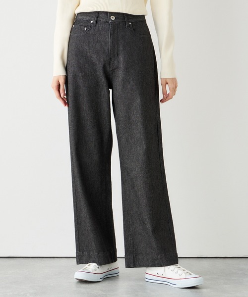 Petit Honfleur(プチオンフルール)の「ラメ入りバギーデニムパンツ(デニムパンツ・レディース・ネイビー/ブラック・64/67)」の1枚目の写真