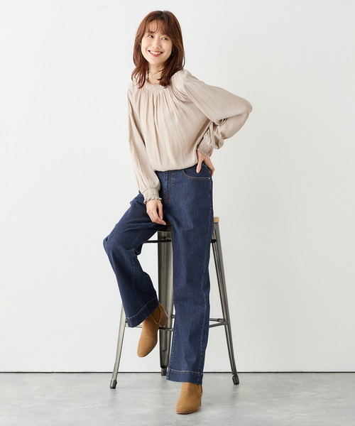 Petit Honfleur(プチオンフルール)の「ラメ入りバギーデニムパンツ(デニムパンツ・レディース・ネイビー/ブラック・64/67)」の10枚目の写真