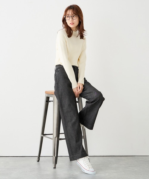 Petit Honfleur(プチオンフルール)の「ラメ入りバギーデニムパンツ(デニムパンツ・レディース・ネイビー/ブラック・64/67)」の6枚目の写真