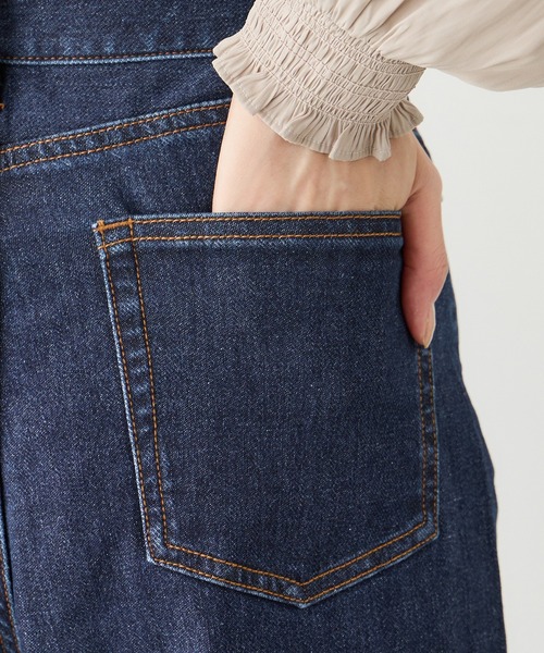 Petit Honfleur(プチオンフルール)の「ラメ入りバギーデニムパンツ(デニムパンツ・レディース・ネイビー/ブラック・64/67)」の3枚目の写真