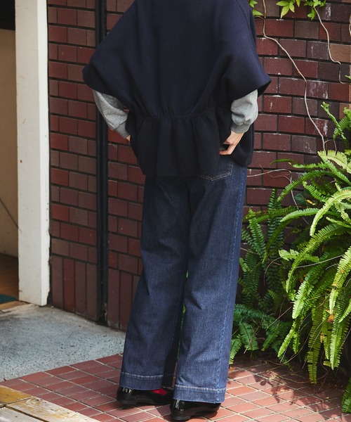 Petit Honfleur(プチオンフルール)の「ラメ入りバギーデニムパンツ(デニムパンツ・レディース・ネイビー/ブラック・64/67)」の20枚目の写真