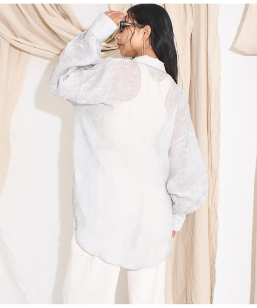 Settimissimo（セッティミッシモ）の「ニュアンスパターンシアーオーバーシャツ（シャツ/ブラウス・レディース・オフホワイト/イエロー・FREE）」の7枚目の写真