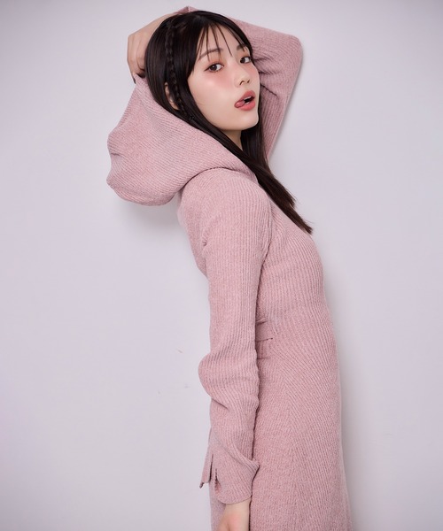 セール】肌見せ/フード付きロングニットワンピース（ワンピース）｜one