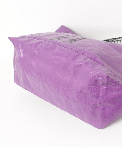 TATRAS CONCEPT STORE（タトラスコンセプトストア）の「REPRO PARK(リプロパーク) Middle tote Bag（トートバッグ・レディース・アイボリー/ブラック/イエロー/オレンジ/パープル/ネイビー/グリーン/ホワイト・M）」の10枚目の写真