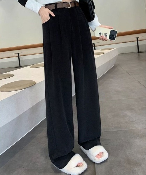 kirakiraShop（キラキラショップ）の「≪サイズ展開あり≫ あったかいのに美脚見せ。裏起毛 コーデュロイ スラックス パンツ（スラックス・レディース・ブラック/アイボリー/ブラウン/ベージュ・S/M/L）」の5枚目の写真