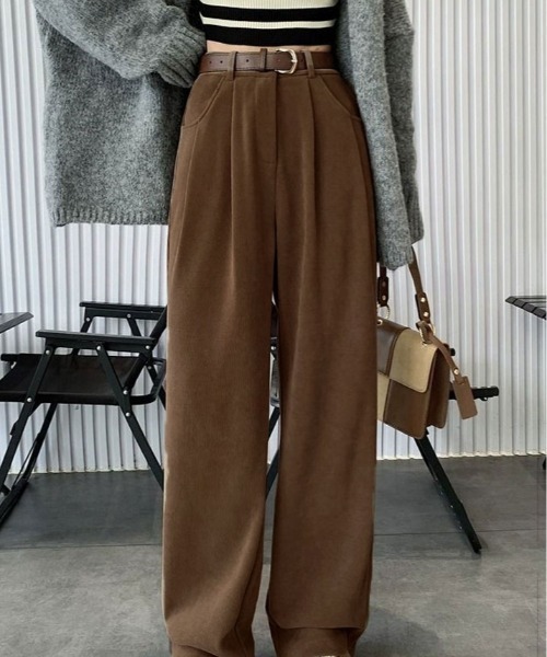 kirakiraShop（キラキラショップ）の「≪サイズ展開あり≫ あったかいのに美脚見せ。裏起毛 コーデュロイ スラックス パンツ（スラックス・レディース・ブラック/アイボリー/ブラウン/ベージュ・S/M/L）」の11枚目の写真