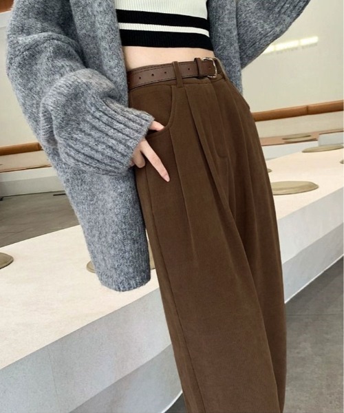 kirakiraShop（キラキラショップ）の「≪サイズ展開あり≫ あったかいのに美脚見せ。裏起毛 コーデュロイ スラックス パンツ（スラックス・レディース・ブラック/アイボリー/ブラウン/ベージュ・S/M/L）」の12枚目の写真