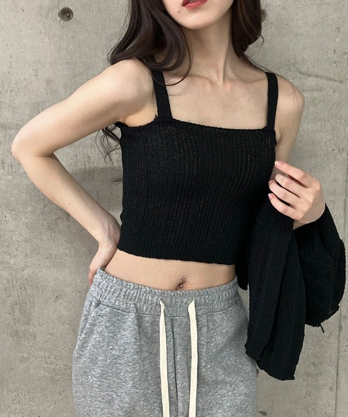 GLAMOROUS JANE(グラマラスジェーン)の「シャーリングリボンショート丈ニット×キャミ2点セット(ニット/セーター・レディース・ブラック/ベージュ/ホワイト・FREE)」の13枚目の写真
