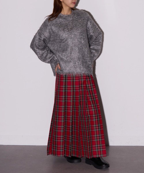 MAISON BREEZE reveur(メゾンブリーズレヴール)の「【MAISON BREEZE reveur】ミックスシャギー クルーネックプルオーバーニット DTK(ニット/セーター・レディース・アイボリー/グリーン/オレンジ/チャコールグレー/グレー・FREE)」の21枚目の写真