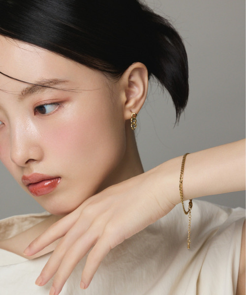 ciite' surgical stainless(シーテサージカルステンレス)の「【 金属アレルギー対応 】 チェーンモチーフピアス サージカルステンレス (両耳用)(ピアス(両耳用)・レディース・ゴールド/シルバー・FREE)」の8枚目の写真