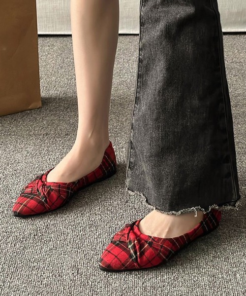 MILAE（ミレ）の「チェック柄ポインテッドトゥパンプス（パンプス・レディース・レッド/ベージュ・23cm/23.5cm/24cm/24.5cm）」の5枚目の写真
