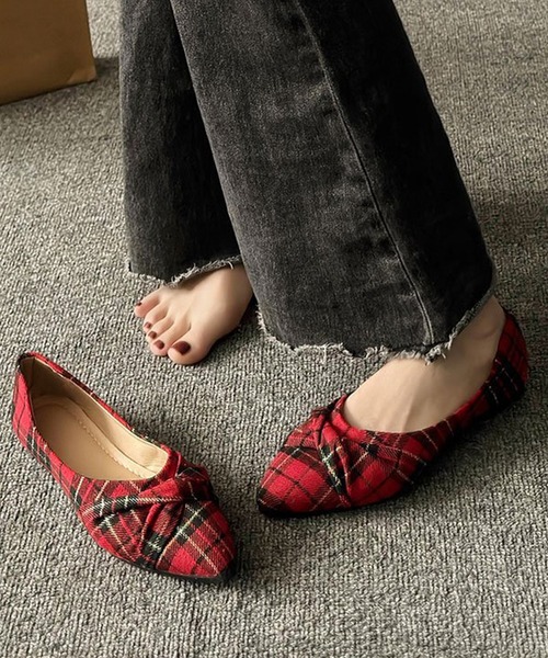 MILAE（ミレ）の「チェック柄ポインテッドトゥパンプス（パンプス・レディース・レッド/ベージュ・23cm/23.5cm/24cm/24.5cm）」の10枚目の写真
