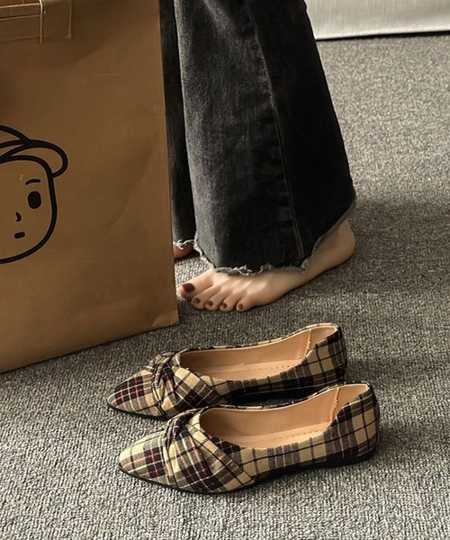 MILAE（ミレ）の「チェック柄ポインテッドトゥパンプス（パンプス・レディース・レッド/ベージュ・23cm/23.5cm/24cm/24.5cm）」の11枚目の写真