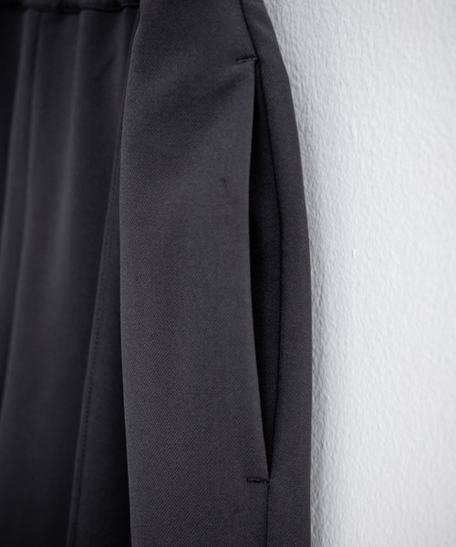 【セール】センターシームワイドテーパードストレッチイージーパンツ（その他パンツ）｜Rocky Monroe（ロッキーモンロー）