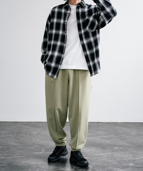 【セール】センターシームワイドテーパードストレッチイージーパンツ（その他パンツ）｜Rocky Monroe（ロッキーモンロー）