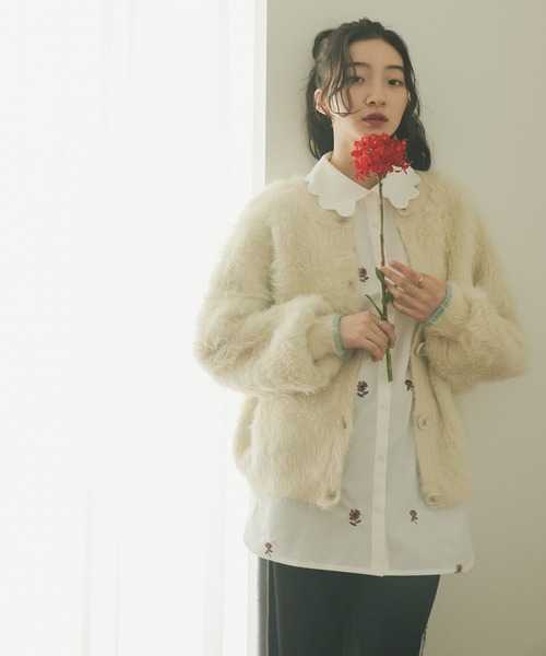 somari imagination(ソマリ イマジネーション)の「『2wayクルーネックロゴカーディガン』(カーディガン/ボレロ・レディース・アイボリー/グレー・FREE)」の3枚目の写真