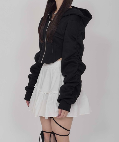 Calon mie(カロンミー)の「SHORT CORSET HOODIE / ショートコルセットフーディー(パーカー・レディース・ブラック/オフホワイト・FREE)」の14枚目の写真