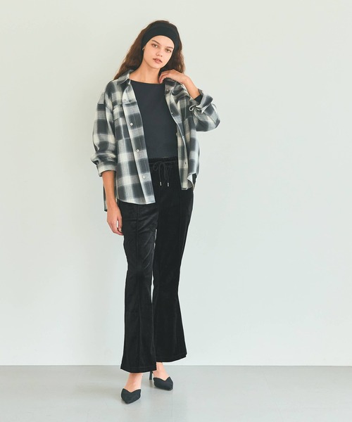 coca（coca）（コカ）の「ベロアフレアラインパンツ（その他パンツ・レディース・チャコール/ブラウン/アイボリー/ブラック・L/M/S）」の21枚目の写真