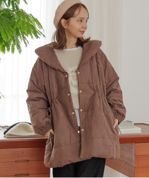 flower（フラワー）の「ホリデーコート2（ノーカラーコート・レディース・ブラウン/アイボリー・FREE）」の2枚目の写真