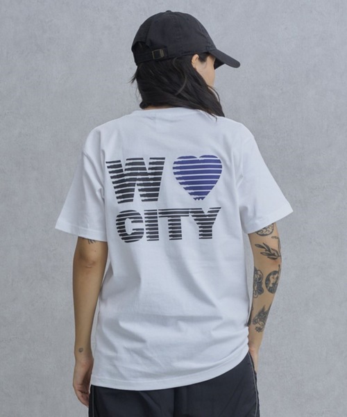 WAVE CITY(ウェイブシティ)の「【WAVECITY/ウェイブシティ】WAVE CITY Heart Design Tee/バックプリント半袖Tシャツ(Tシャツ/カットソー・メンズ・ブラック/ホワイト・X-LARGE/LARGE/MEDIUM)」の2枚目の写真