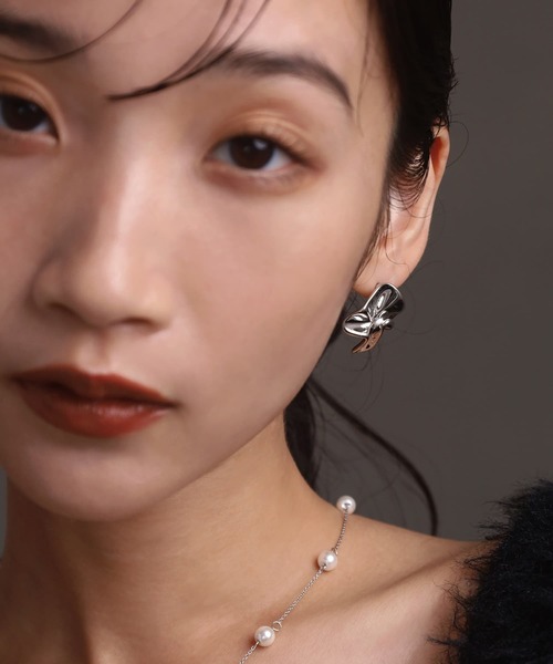 LHME(エルエイチエムイー)の「【WEB限定】“Moment”シャーリングピアス/サージカルステンレス(金属アレルギー対応)【LHME / エルエイチエムイー】(ピアス(両耳用)・レディース・シルバー・ONE SIZE)」の10枚目の写真