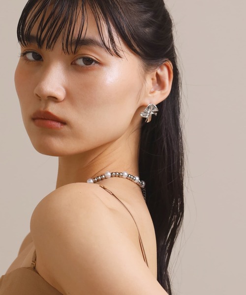 LHME(エルエイチエムイー)の「【WEB限定】“Moment”シャーリングピアス/サージカルステンレス(金属アレルギー対応)【LHME / エルエイチエムイー】(ピアス(両耳用)・レディース・シルバー・ONE SIZE)」の17枚目の写真