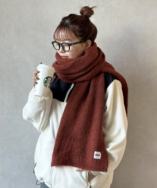 CPCM（シーピーシーエム）の「MIX糸モヘアライクマフラー（マフラー・レディース・レッド/マスタード/カーキ/ブルー・FREE）」の4枚目の写真