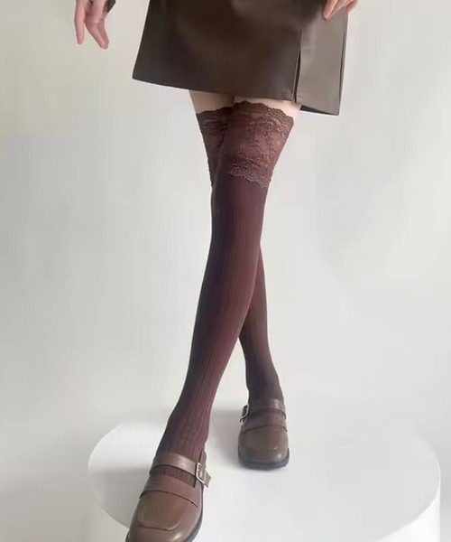 ammy.(エイミードット)の「【 ammy. / エイミードット 】 レース 切替 ニーハイ ソックス(ソックス/靴下・レディース・ブラック/ホワイト/グレー/ダークグレー/ブラウン・FREE)」の5枚目の写真