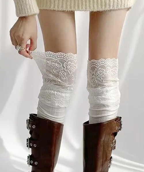 ammy.(エイミードット)の「【 ammy. / エイミードット 】 レース 切替 ニーハイ ソックス(ソックス/靴下・レディース・ブラック/ホワイト/グレー/ダークグレー/ブラウン・FREE)」の8枚目の写真