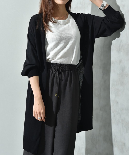 INTERPLANET（インタープラネット）の「【マシーンウォッシャブル・ＵＶ・接触冷感】ロングトッパーカーディガン（カーディガン/ボレロ・レディース・オフホワイト/グレー/ブラック/ネイビー・FREE）」の2枚目の写真