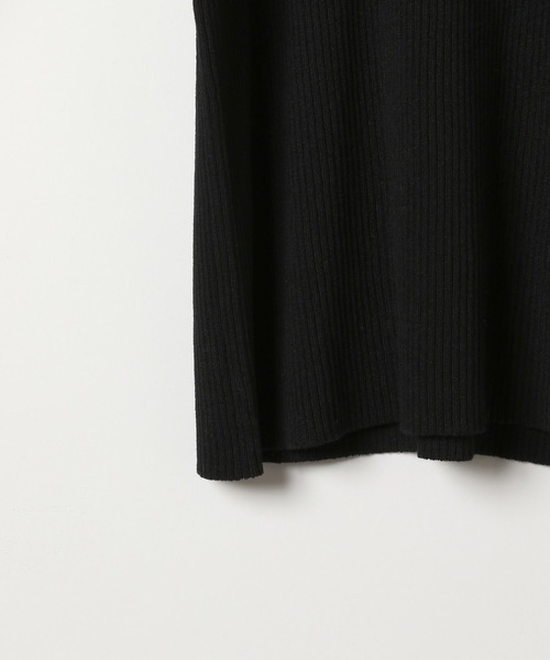 LEPSIM（レプシィム）の「【洗える】12ゲージ配色クルーネックプルオーバー　290427（ニット/セーター・レディース・グレー系その他/ホワイト×レッド/ブラック×ピンク/ブラック×ブルー・FREE）」の8枚目の写真