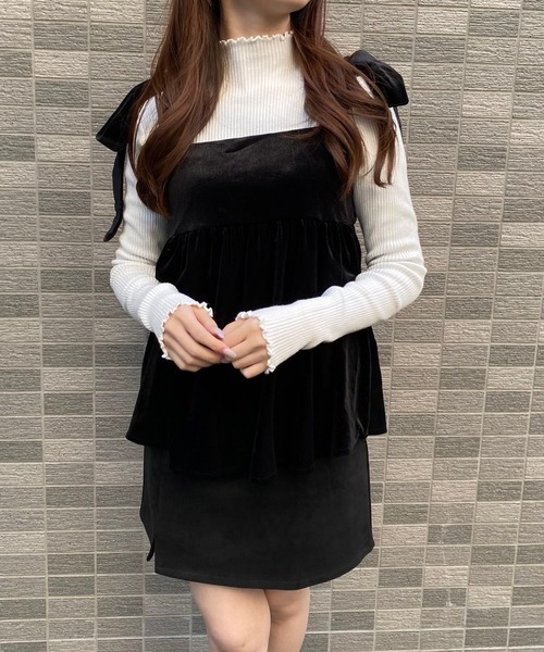 merrylatte(メリーラテ)の「ベロアリボンビスチェ(その他トップス・レディース・ブラック/ブラウン・MEDIUM)」の4枚目の写真