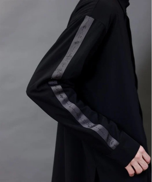 AXES-X(アクシーズエックス)の「百人一首ラインシャツ(シャツ/ブラウス・メンズ・ホワイト/ブラック・LARGE/X-LARGE/MEDIUM)」の6枚目の写真