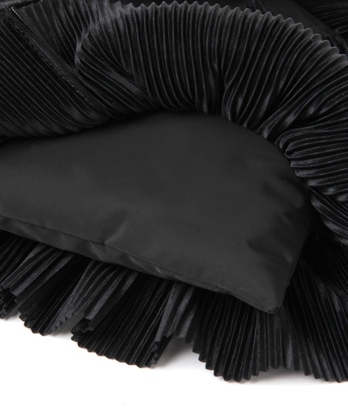 LAKOLE（ラコレ）の「プリーツラッフル2WAYショルダーバッグ / 288796（ショルダーバッグ・レディース・ブラック/ベージュ・FREE）」の6枚目の写真