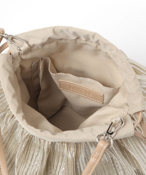 LAKOLE（ラコレ）の「プリーツラッフル2WAYショルダーバッグ / 288796（ショルダーバッグ・レディース・ブラック/ベージュ・FREE）」の3枚目の写真