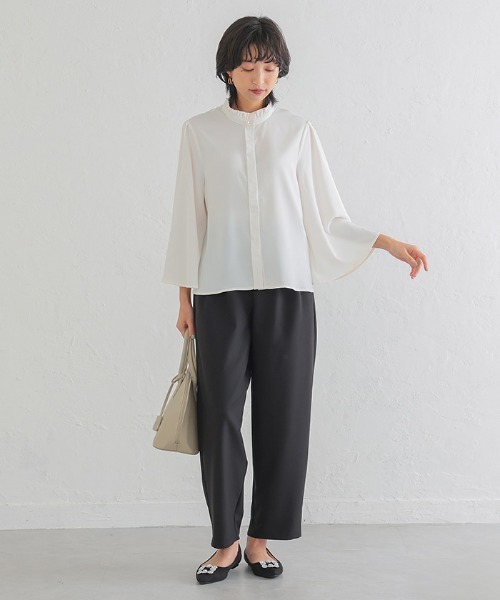 aquagarage(アクアガレージ)の「ウエストタックコクーンパンツ(その他パンツ・レディース・テラコッタ/サンドベージュ/グレイッシュベージュ/ブラック/グレー・M)」の2枚目の写真