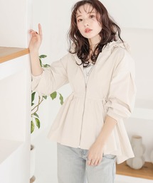 AMELY（エミリー）の「フリルフードペプラムパーカー（マウンテンパーカー）」