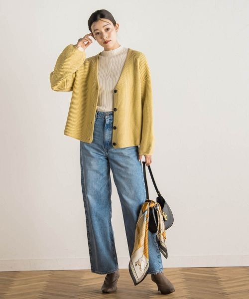Droite lautreamont(ドロワットロートレアモン)の「【WEB限定】片畦Vネックカーデ≪手洗い可能≫(カーディガン/ボレロ・レディース・イエロー/チャコールグレー/オフホワイト・M)」の19枚目の写真