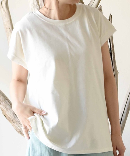 aquagarage(アクアガレージ)の「フレンチスリーブカットソー(Tシャツ/カットソー・レディース・オフホワイト/ベージュ/ブルーパープル/ブラック・ONESIZE)」の1枚目の写真