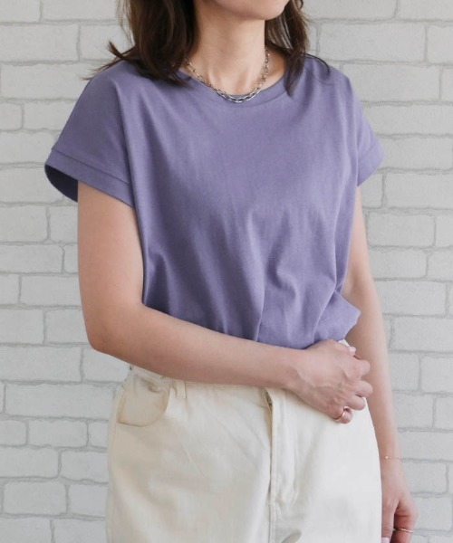 aquagarage(アクアガレージ)の「フレンチスリーブカットソー(Tシャツ/カットソー・レディース・オフホワイト/ベージュ/ブルーパープル/ブラック・ONESIZE)」の4枚目の写真
