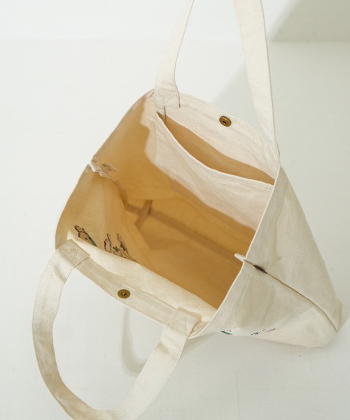 Miffy（ ミッフィー）の「【miffy/ミッフィー】 A4サイズ対応 トートバッグ フラワーリース刺繍（トートバッグ・レディース・モカ/ナチュラル・FREE）」の10枚目の写真